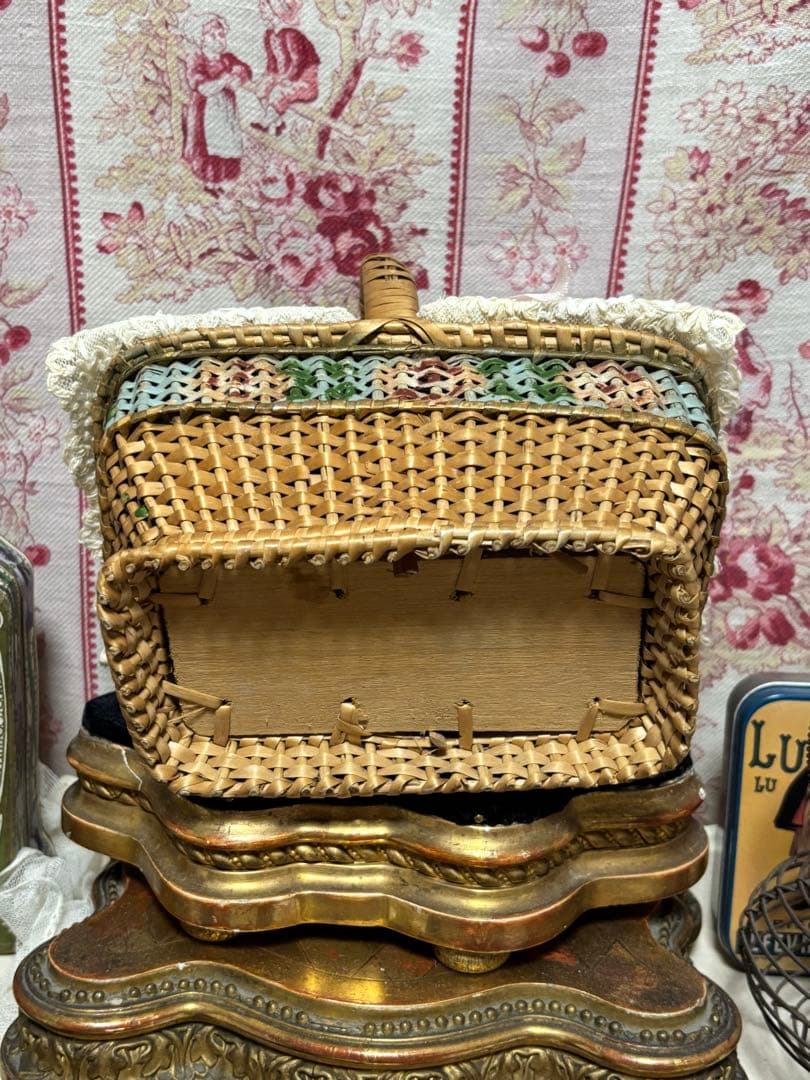 フランスアンティーク ローズパニエ 蓋レース - メルカリ