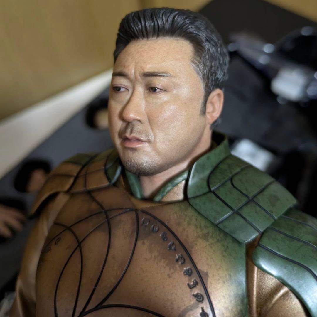 ホットトイズ エターナルズ 1/6スケールフィギュア ギルガメッシュ①