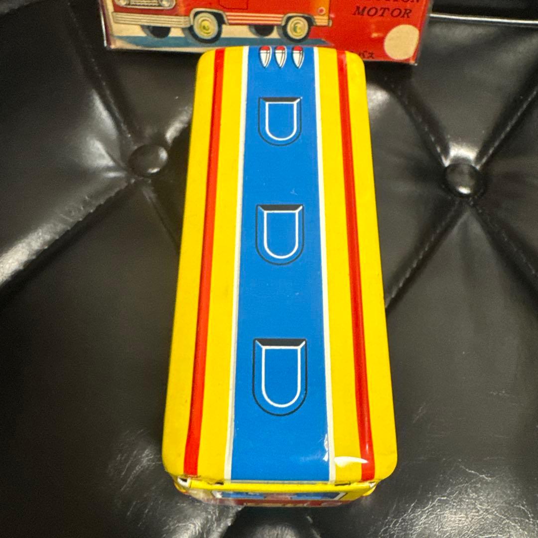 チロリン村バス　ブリキ製