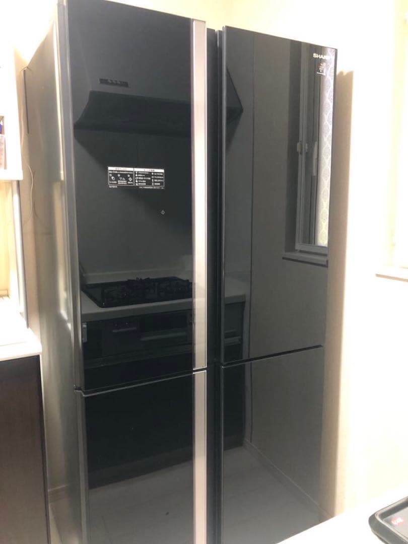 SHARP 大型4ドア 612L プラズマクラスターシャープ SHARP 2017年製 4