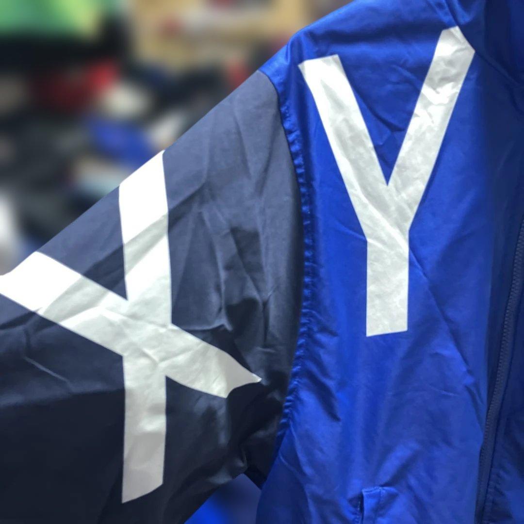 横浜DeNAベイスターズ デサント オーセンティック グランドコート