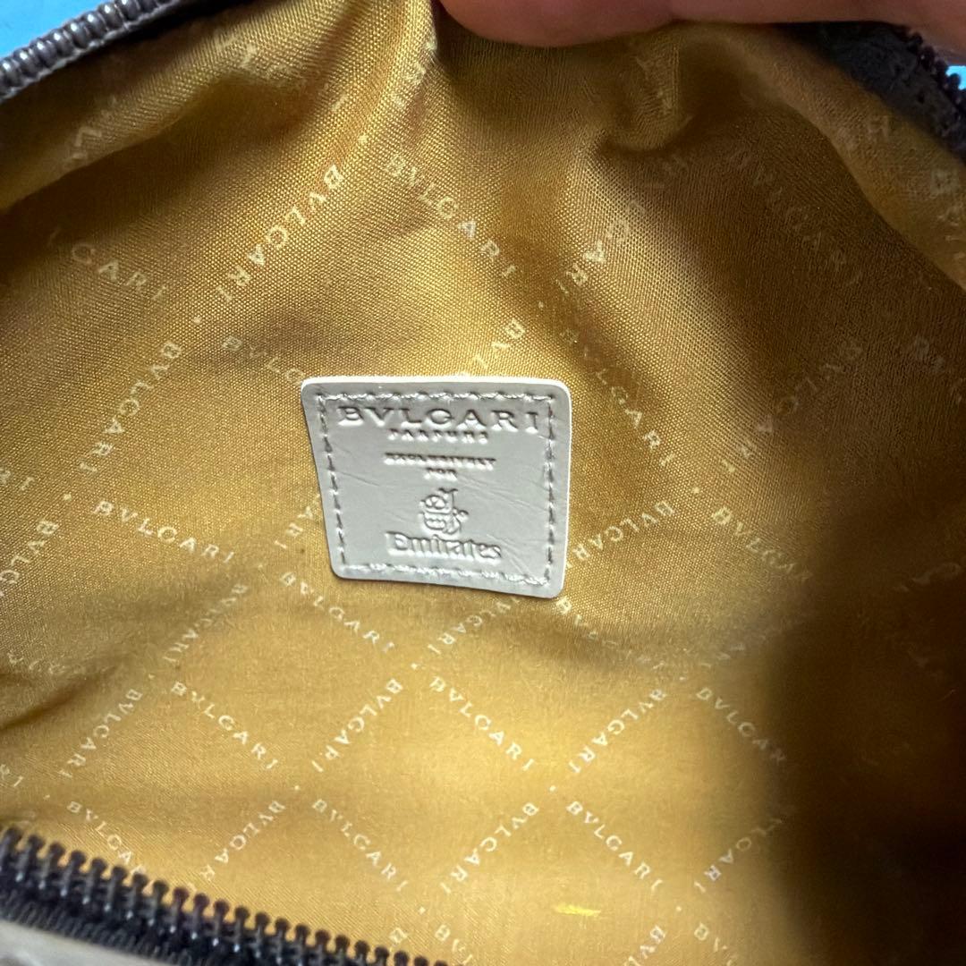 エミレーツ航空 ファーストクラス BVLGARI ポーチのみ - メルカリ