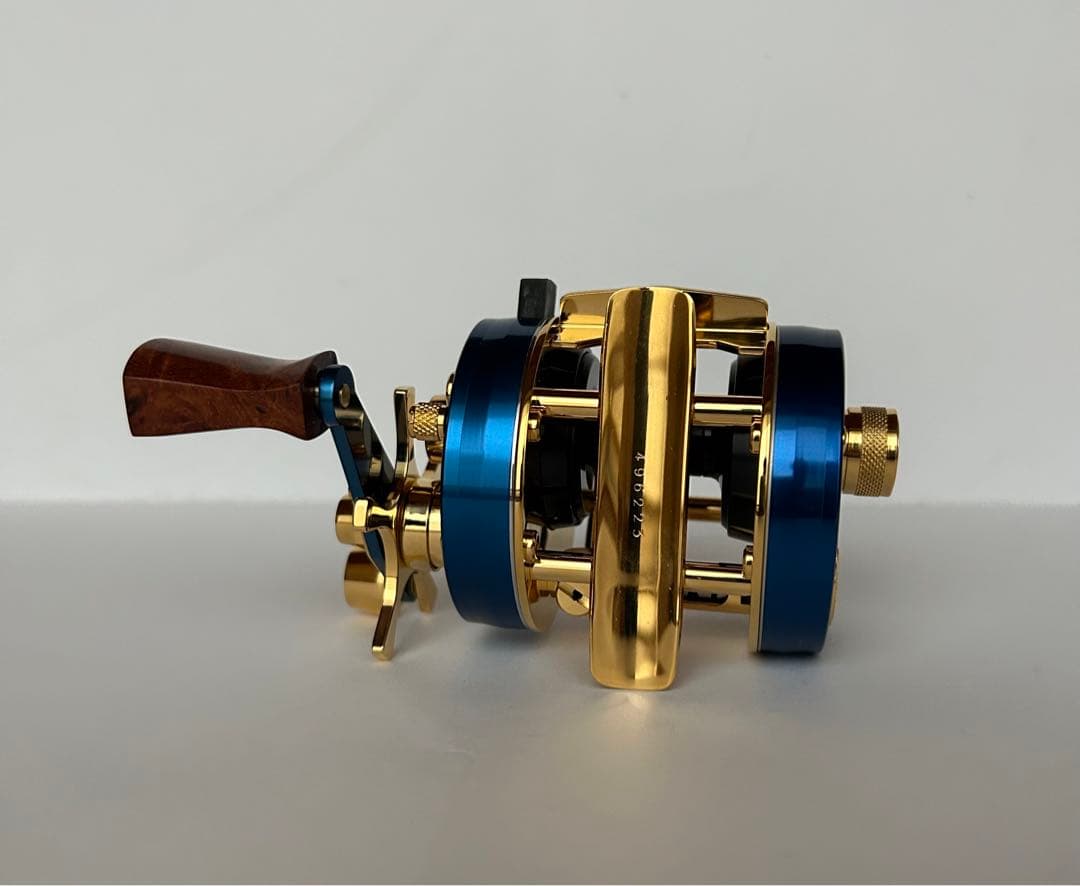 注 2500c 左ハンドルCDLカスタム Abu アブ アンバサダー - メルカリ