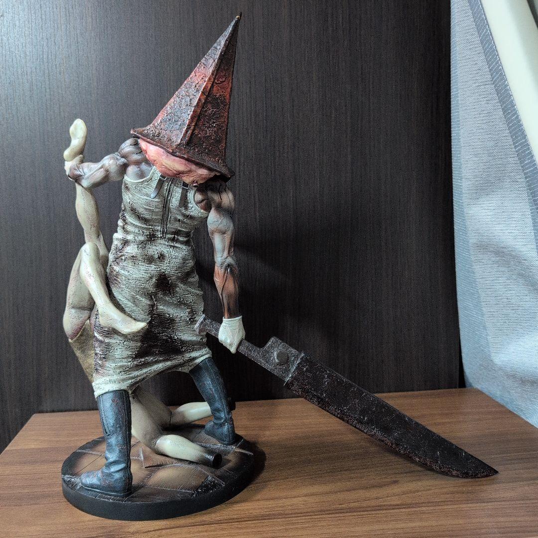 REDPYRAMIDTHING マネキンver. レッドピラミッドシング