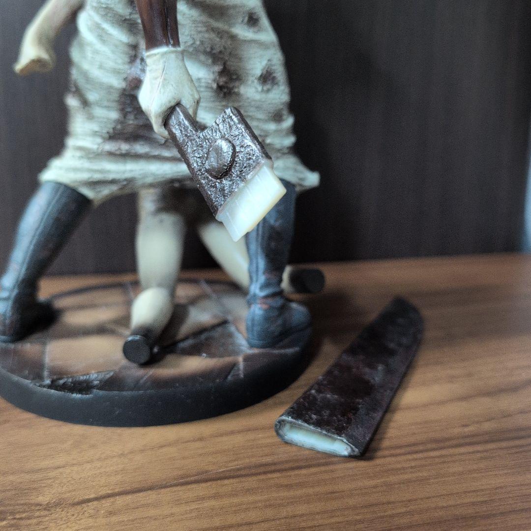 REDPYRAMIDTHING マネキンver. レッドピラミッドシング