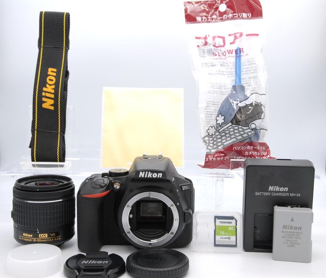 ショット数797枚 Nikon D5600 レンズキット 超美品 Wi-Fi付き - メルカリ