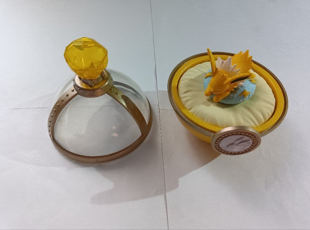 コンプリートセット　イーブイ&フレンズ Dreaming Case　ピカチュウ付