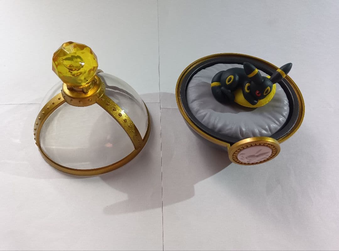 コンプリートセット　イーブイ&フレンズ Dreaming Case　ピカチュウ付