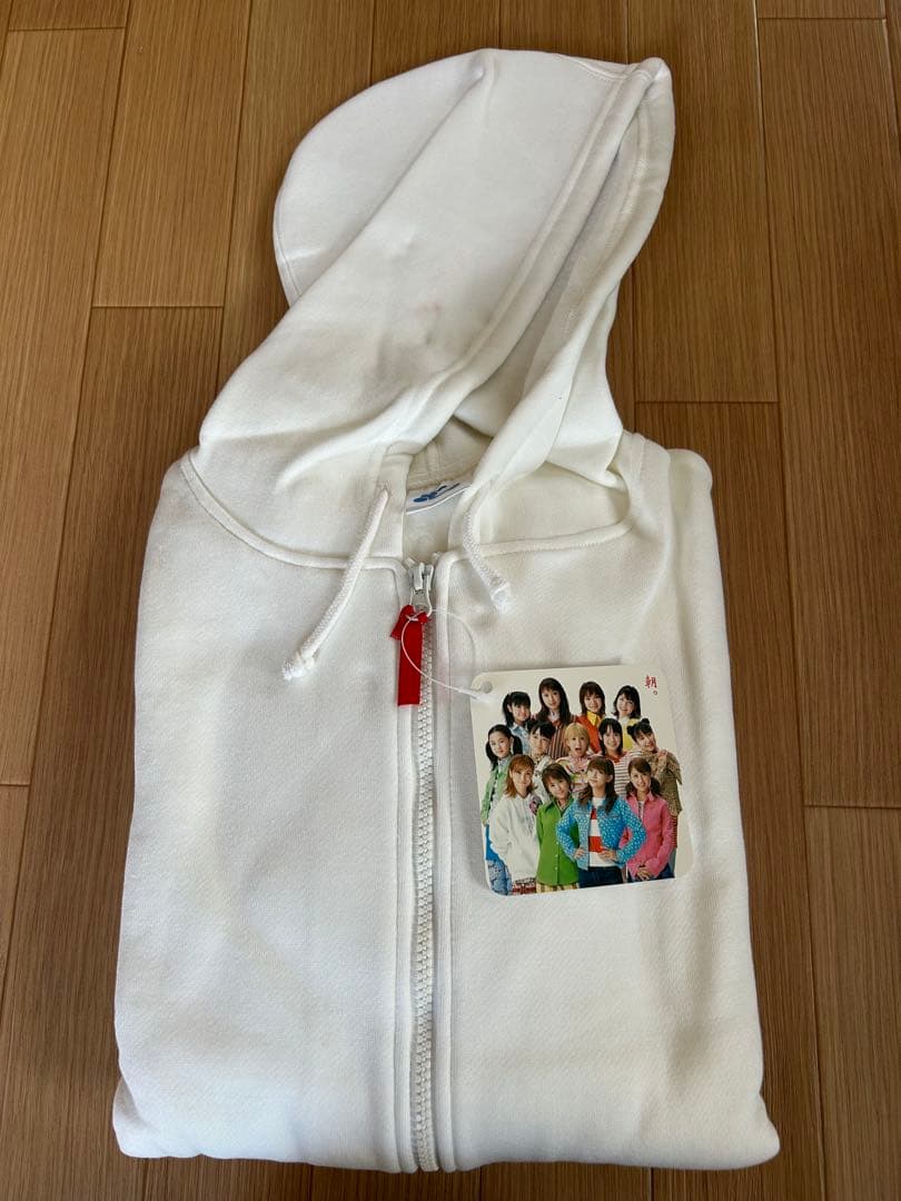モーニング娘。ホワイト ジップアップパーカー