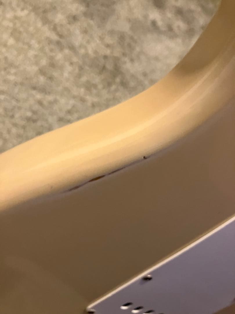 フェルナンデス 石ロゴ　FST-60 クリーム