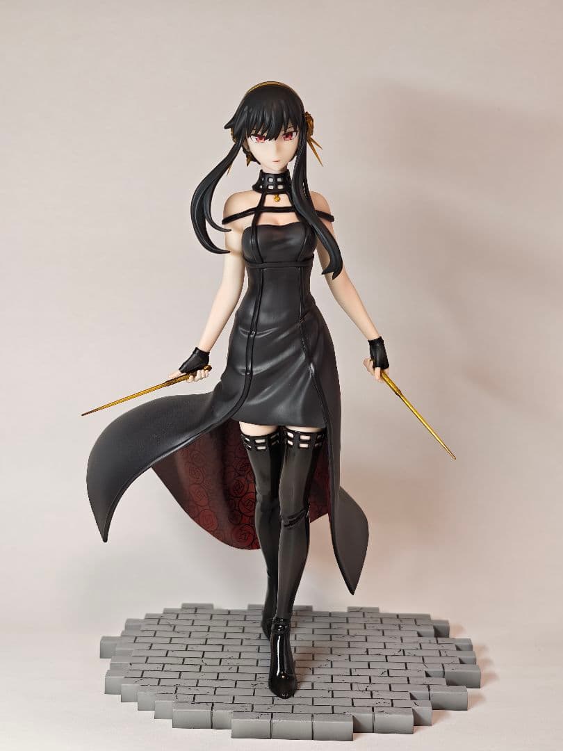 SPY×FAMILY ヨル・フォージャー 1/7フィギュア フリュー F:NEX