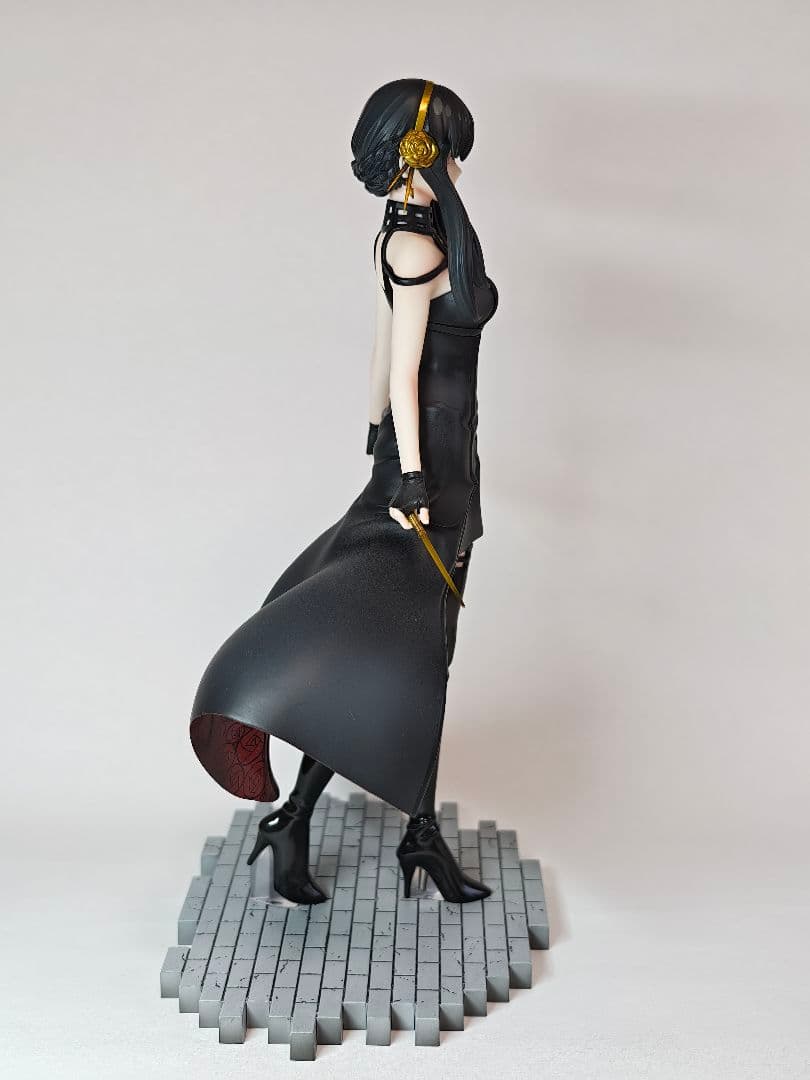 SPY×FAMILY ヨル・フォージャー 1/7フィギュア フリュー F:NEX