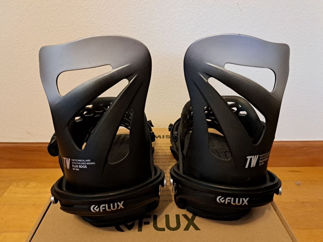 ビンディング　FLUX TW　Mサイズ(25.0~27.5cm)