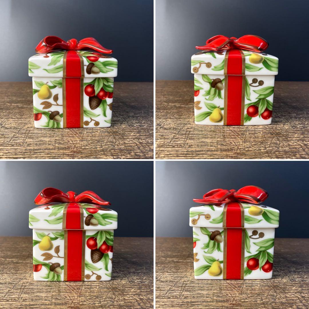 美品 Tiffany&Co. ティファニー ホリデー 陶器製 小物入れ E-5 - メルカリ