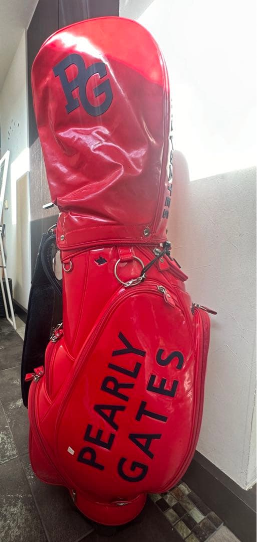 パーリーゲイツ/キャディバックエナメルレッド - メルカリ