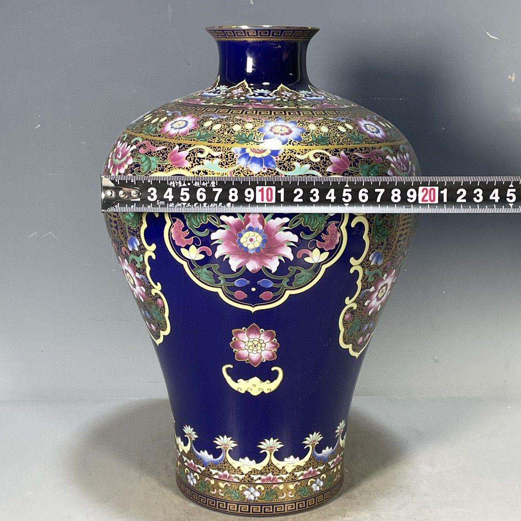 粉彩花卉図柄賞瓶 装飾品 花瓶 美品 景徳鎮 陶磁器 工芸品 美術品 置物