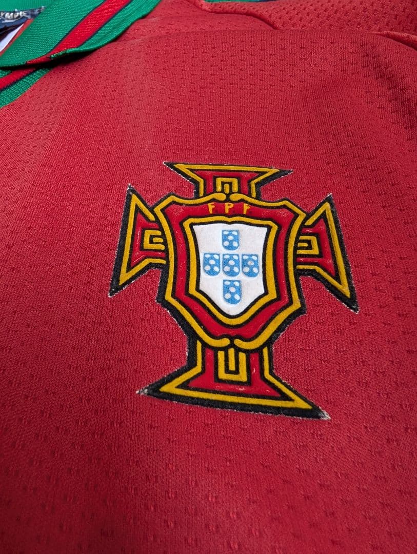 希少！美品！】ポルトガル代表 /ルイ・コスタ/H/EURO96モデル - メルカリ