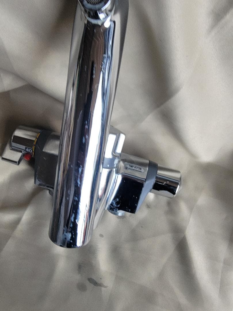 TOTO 定量止水付きシャワーサーモ水栓 TMF47CN - メルカリ