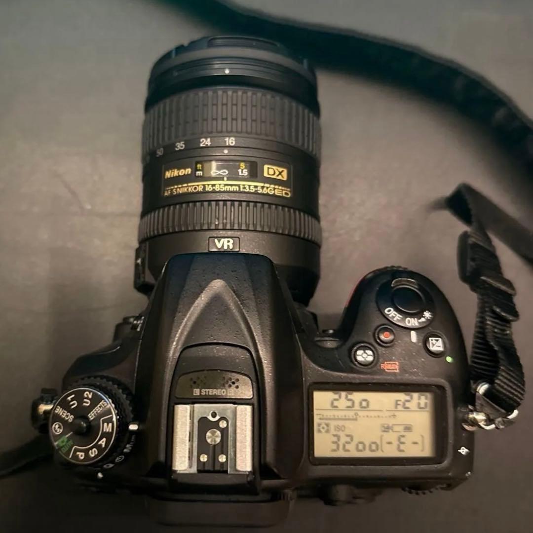 《良品》中級機　Nikon D7200 AF-SNIKKOR16-85mmレンズ