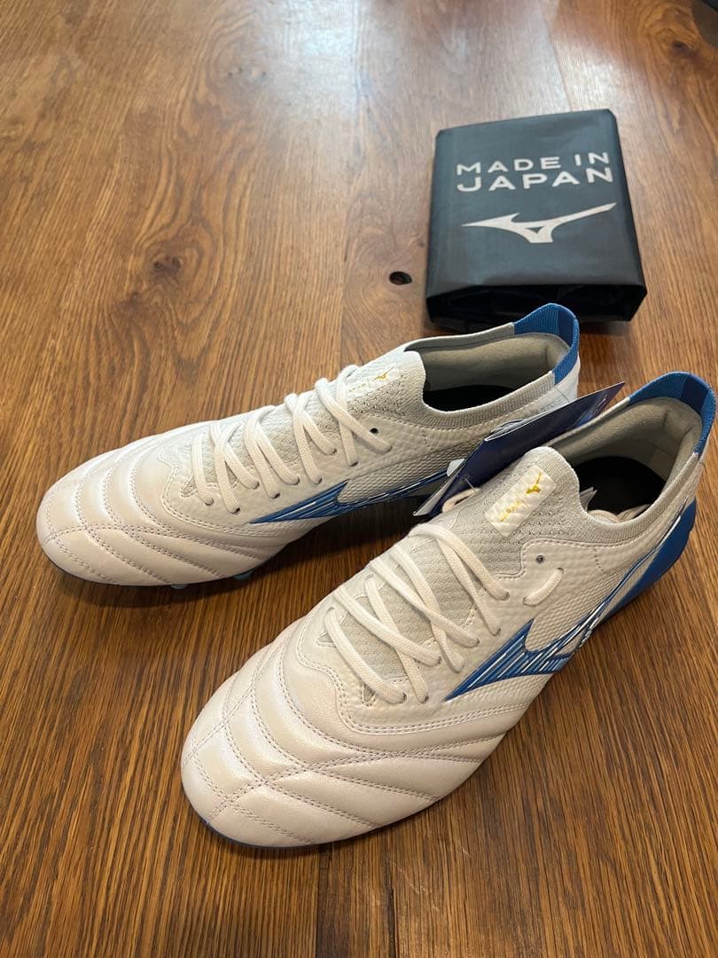 Mizuno モレリアネオ4β 24.5cm 限定色