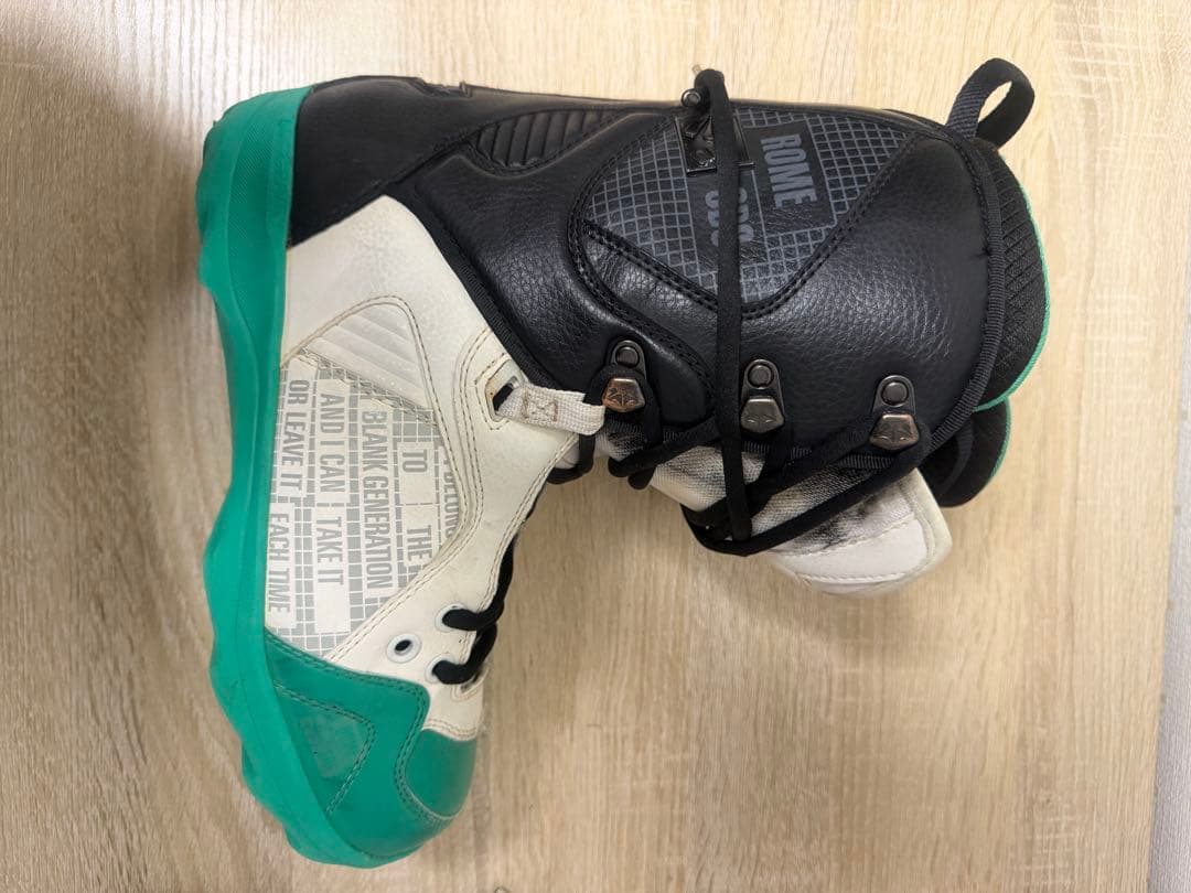 ROME SDS スノーボードブーツ 27cm ブラック 紐タイプ 中古 - メルカリ