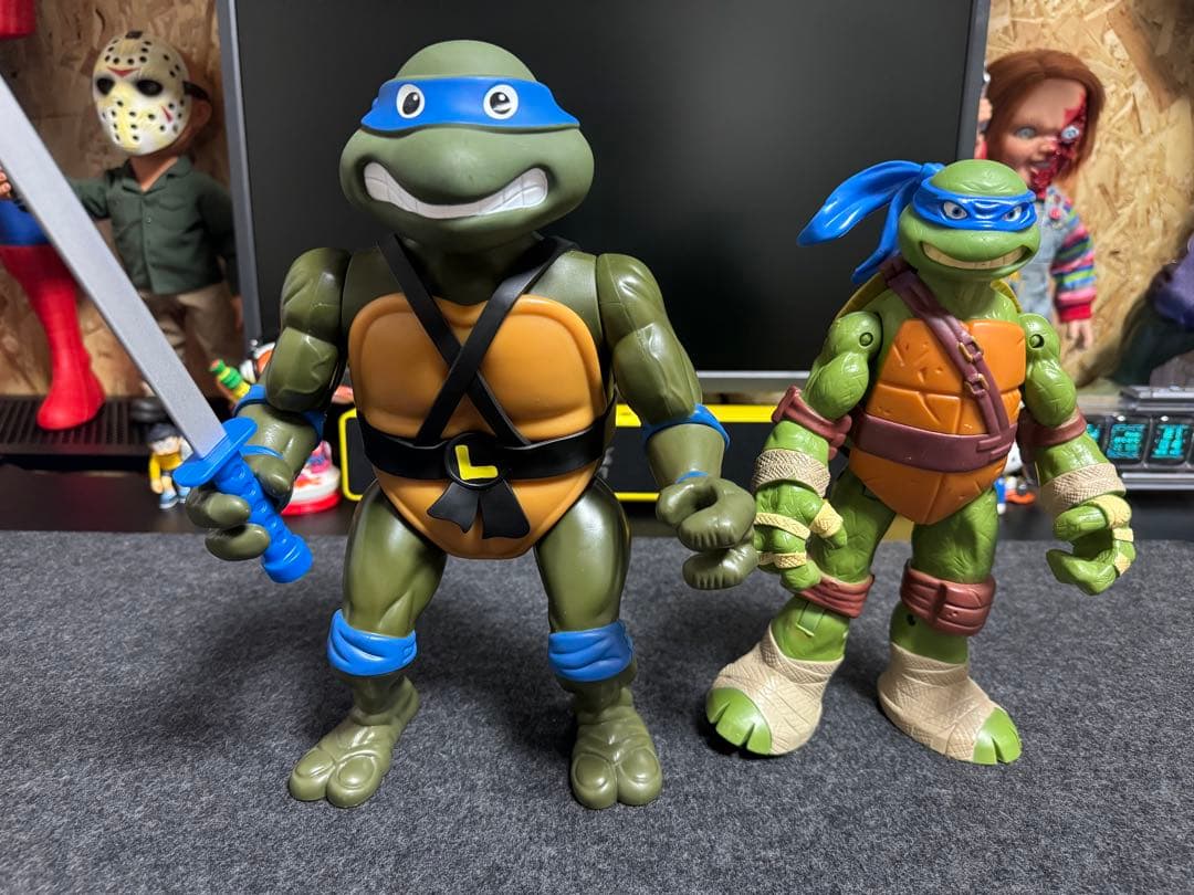ミュータントタートルズ レオナルド フィギュア ソフビ