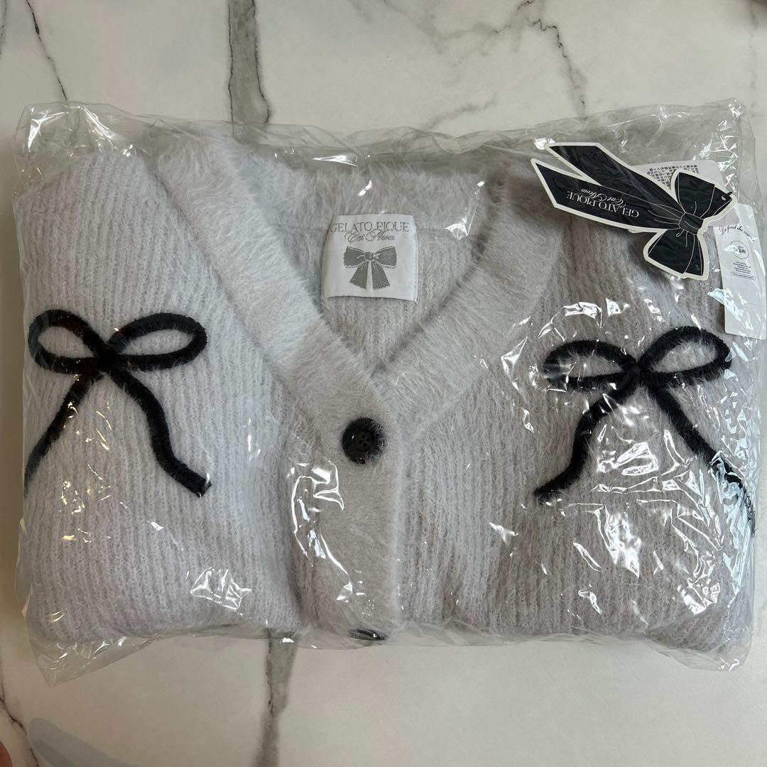 【HALLOWEEN】リボンフェザーカーディガン LGRY フリー gelato pique｜【HALLOWEEN】リボンフェザーカーディガン | Rakuten