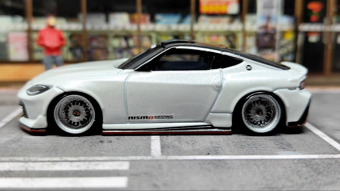 トミカ改造 日産 フェアレディZ 通常 ニスモ アルミリム深リム ホット