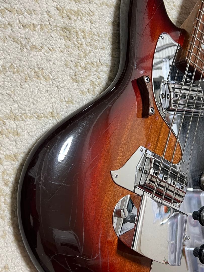 Unitone Basso エレキベース ビザール グヤトーン テスコ - メルカリ