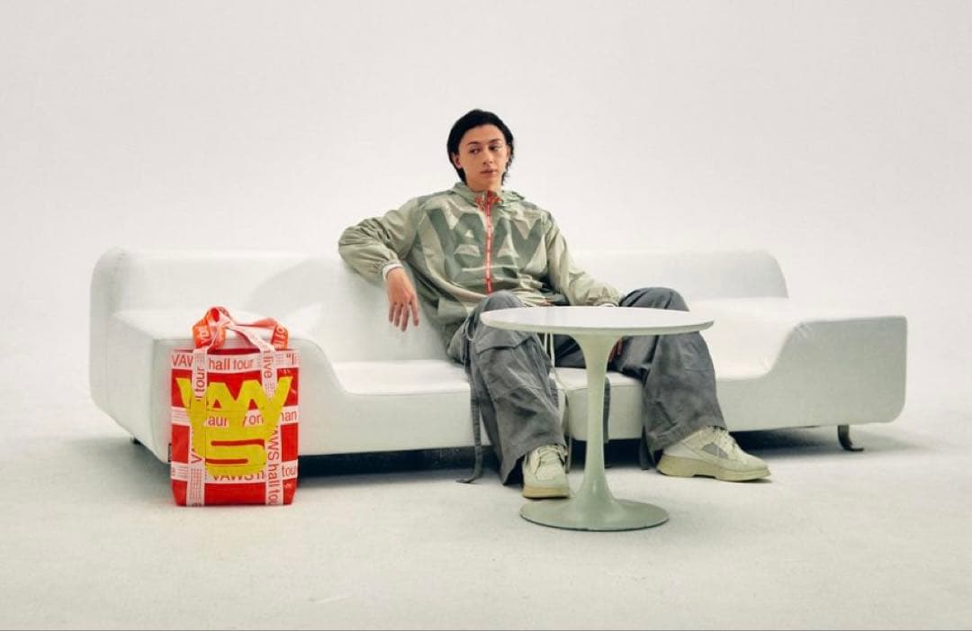 バウンディツアーグッズVAWS Logo Jumper グレーLサイズ