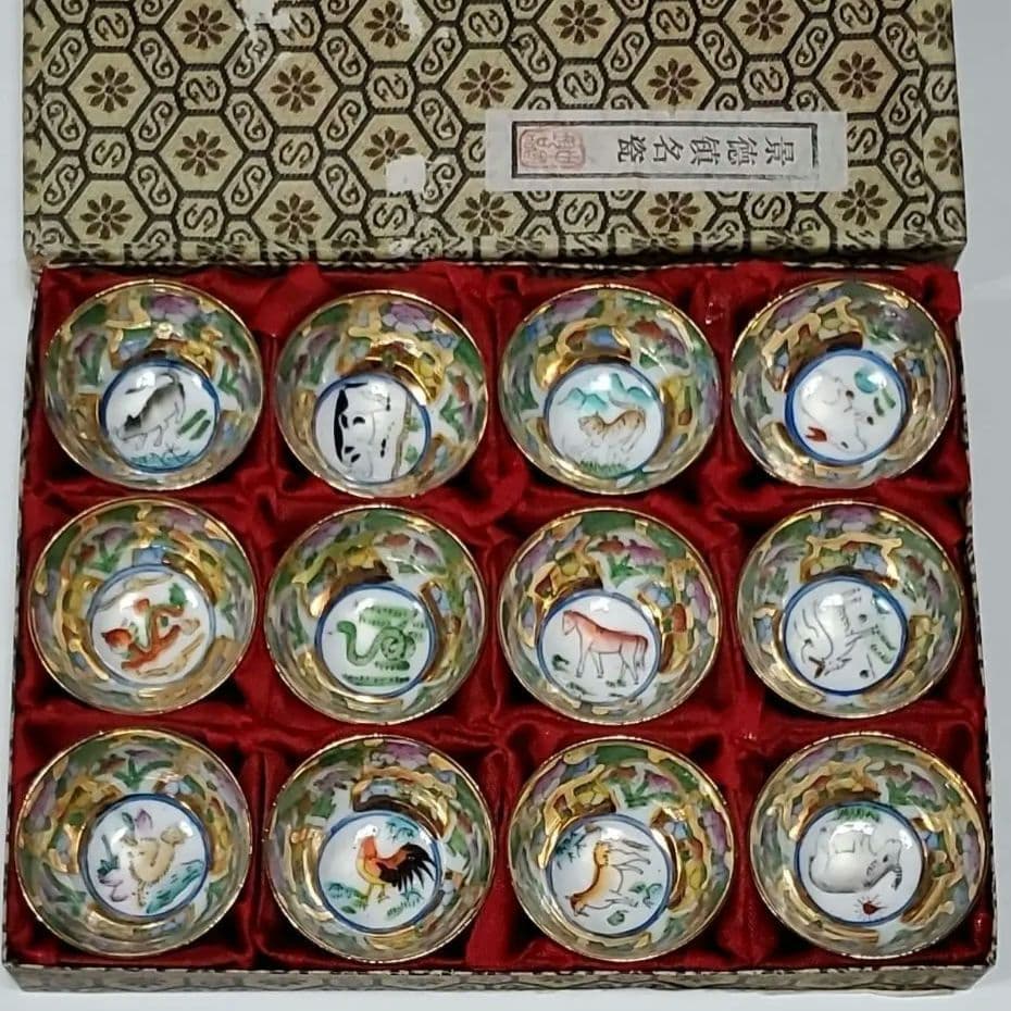中国茶器 景徳鎮 アンティーク 十二支 干支柄 盃 酒器 杯 工芸品