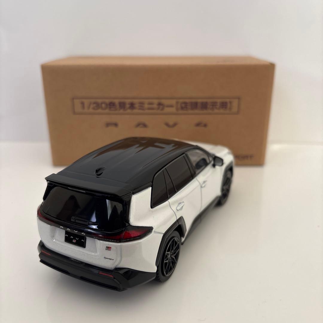 新型RAV4 GR ミニカー カラーサンプル プラチナホワイトパール【非売品
