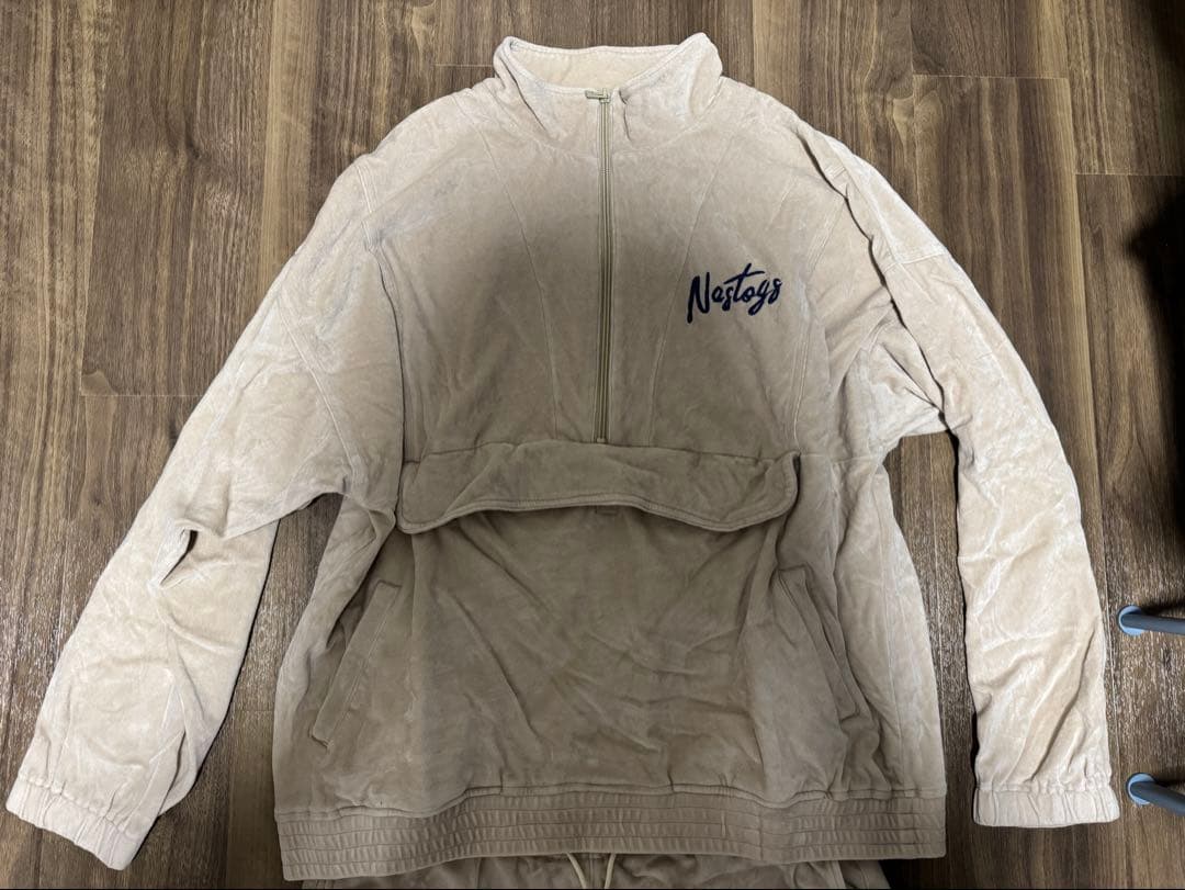 森下直哉着用 Nastoys ベロアセットアップ - メルカリ