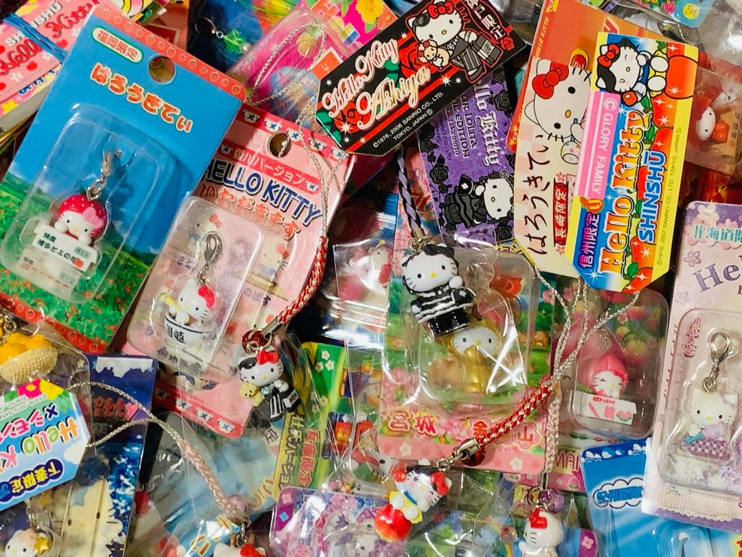 ご当地キティ 226個 嶽本野ばらゴスロリ/非売品コラボ/レア 根付