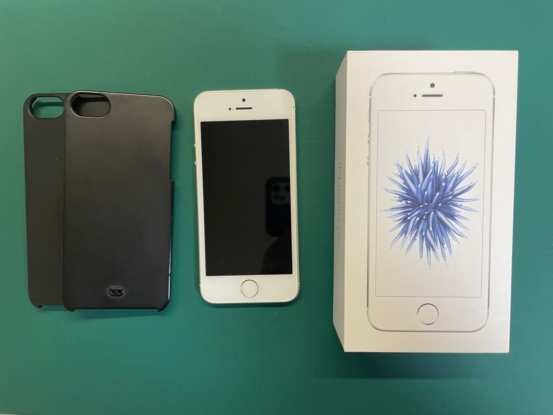 iPhone SE 第1世代 64GB 電池交換済（100％） 画面交換済 - メルカリ