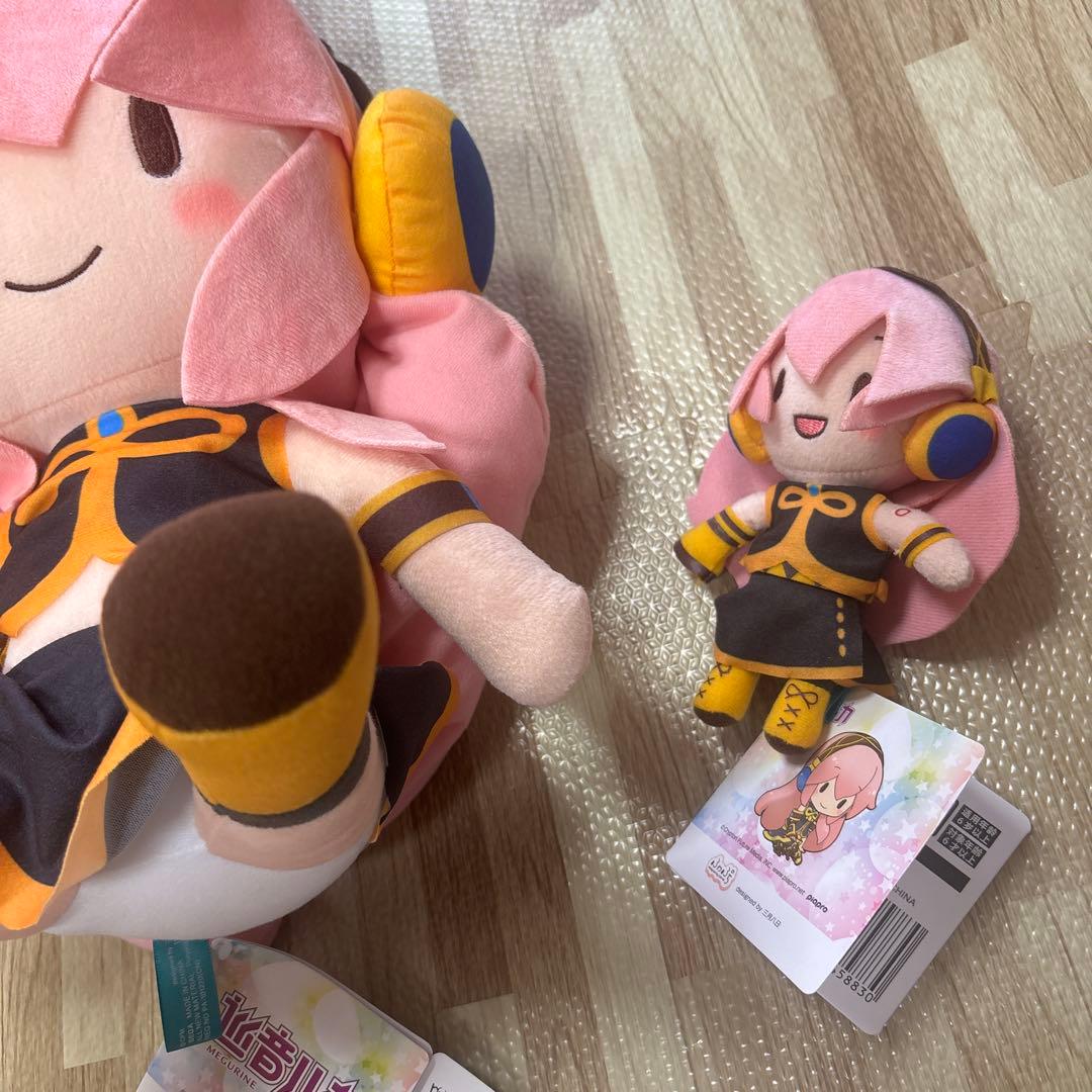 初音ミクシリーズ ふわぷち LLぬいぐるみ 巡音ルカ！ミニサイズ