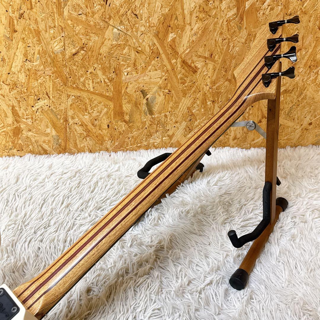 美品！B.C.Rich モッキンバードベース LA California USA