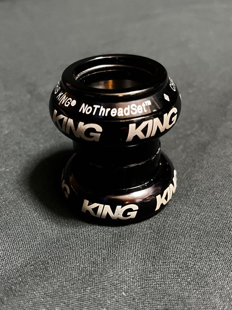 クリスキング 1インチ アヘッド ブラック oldmtbピスト等に - メルカリ