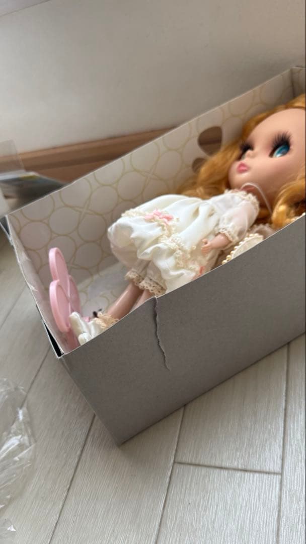 ネオブライス ホワイトマジック Blythe TAKARA 箱あり 現状品 - メルカリ