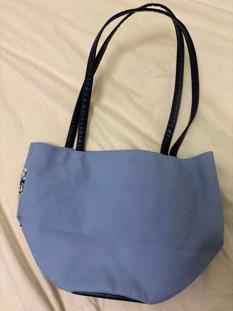 春のファミリアショー2023 リバティ トート BL - メルカリ