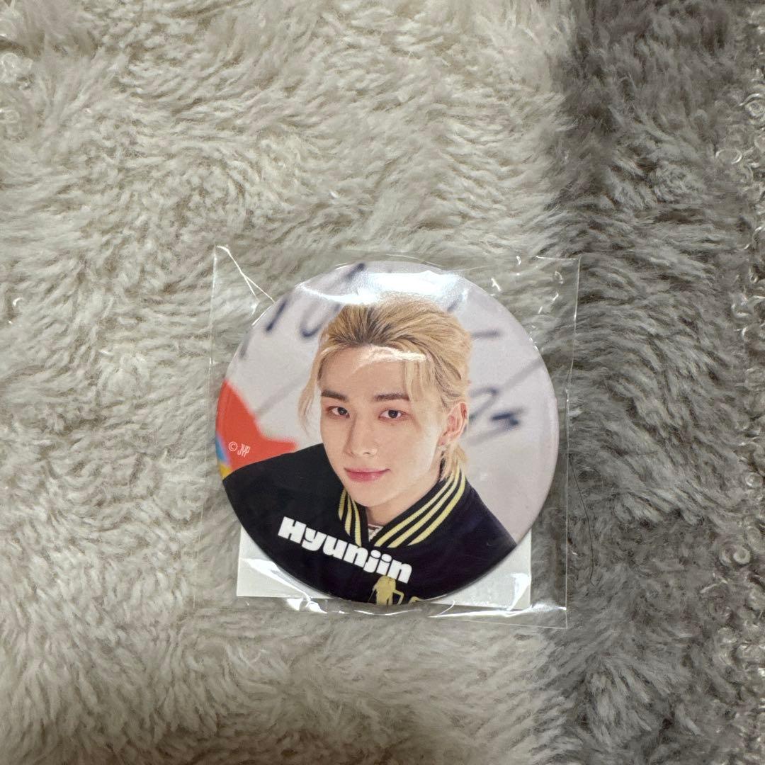 straykids ヒョンジン 缶バッジ TOYWorld - メルカリ