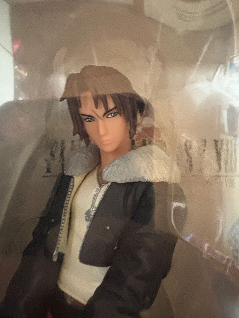 FINAL FANTASY VIII スコール・レオンハート フィギュア - メルカリ