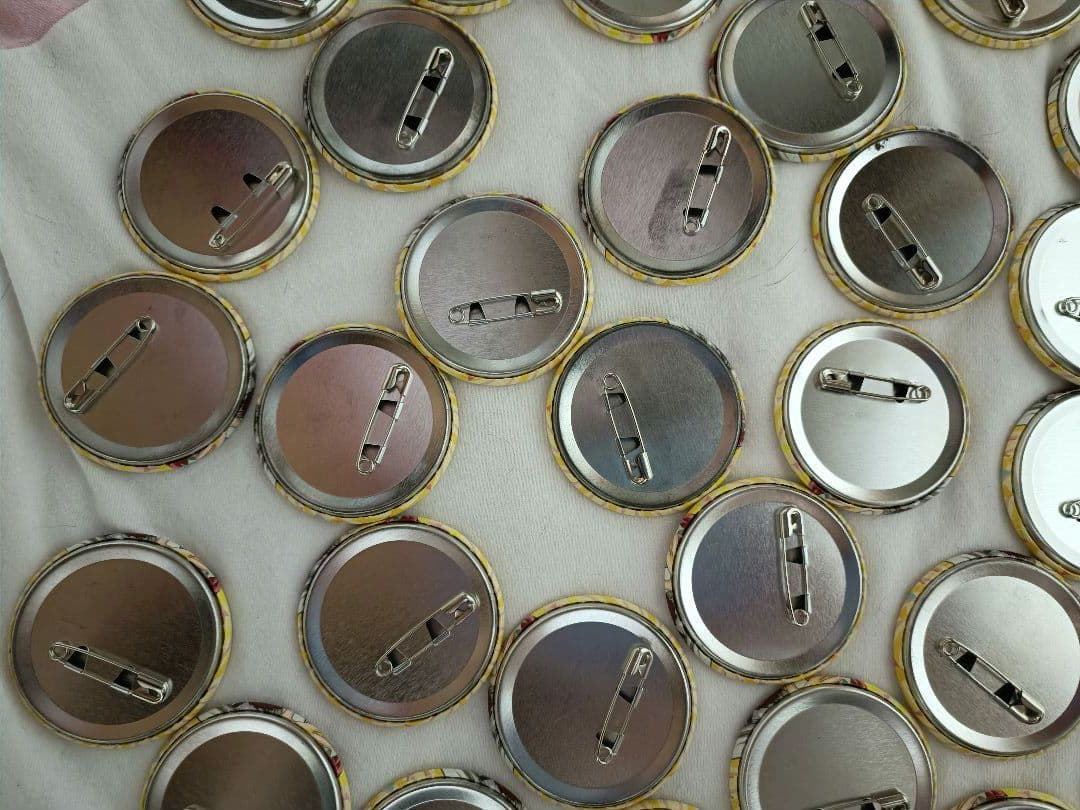 ゆい　すとぷり　るぅと　缶バッチ　2022　spring 等身