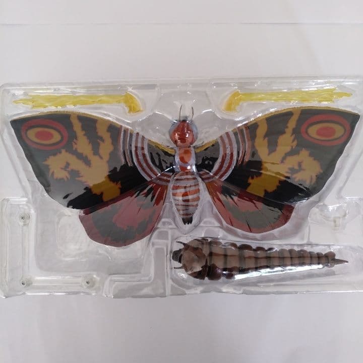 S.H.Monster Arts モスラ（成虫＆幼虫）＆ バトラ（成虫＆幼虫）