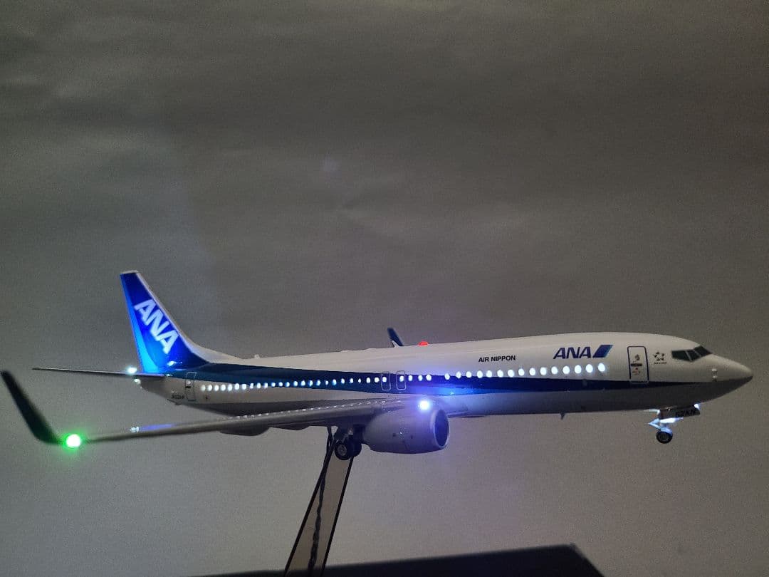 ANA BOEING 737-800 TRITON BLUE LED仕様完成品