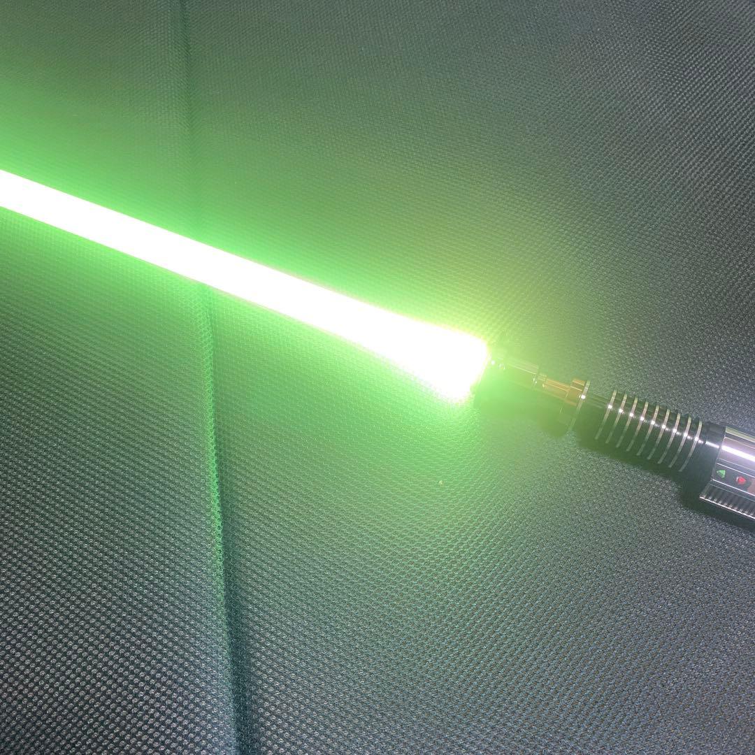 スターウォーズ　カスタムライトセーバー　rgb ルーク　風