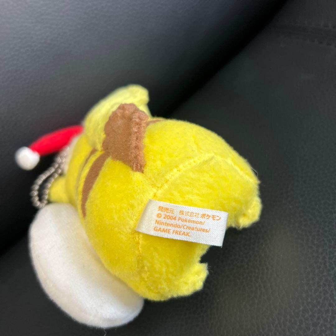 ポケモン　サンタクロース　ピカチュウ　キーチェーン　ポケモンセンター　2004