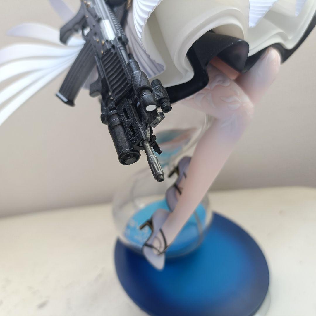 ドルフロ　Zas M21 ホワイトクイーン Ver. 1/8　完成品フィギュア