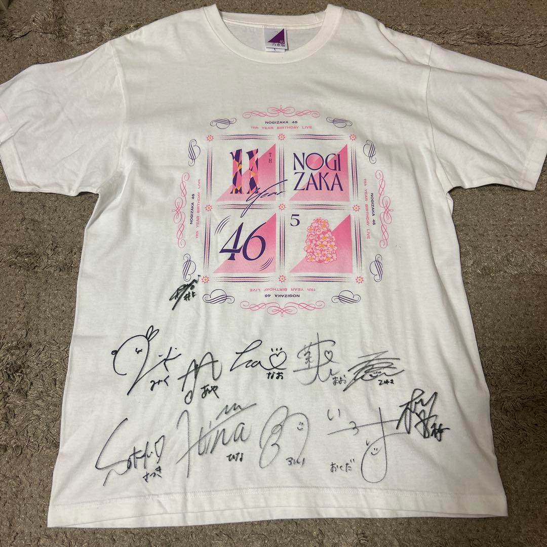 乃木坂46 直筆サイン入りTシャツ 5期生ライブ - メルカリ