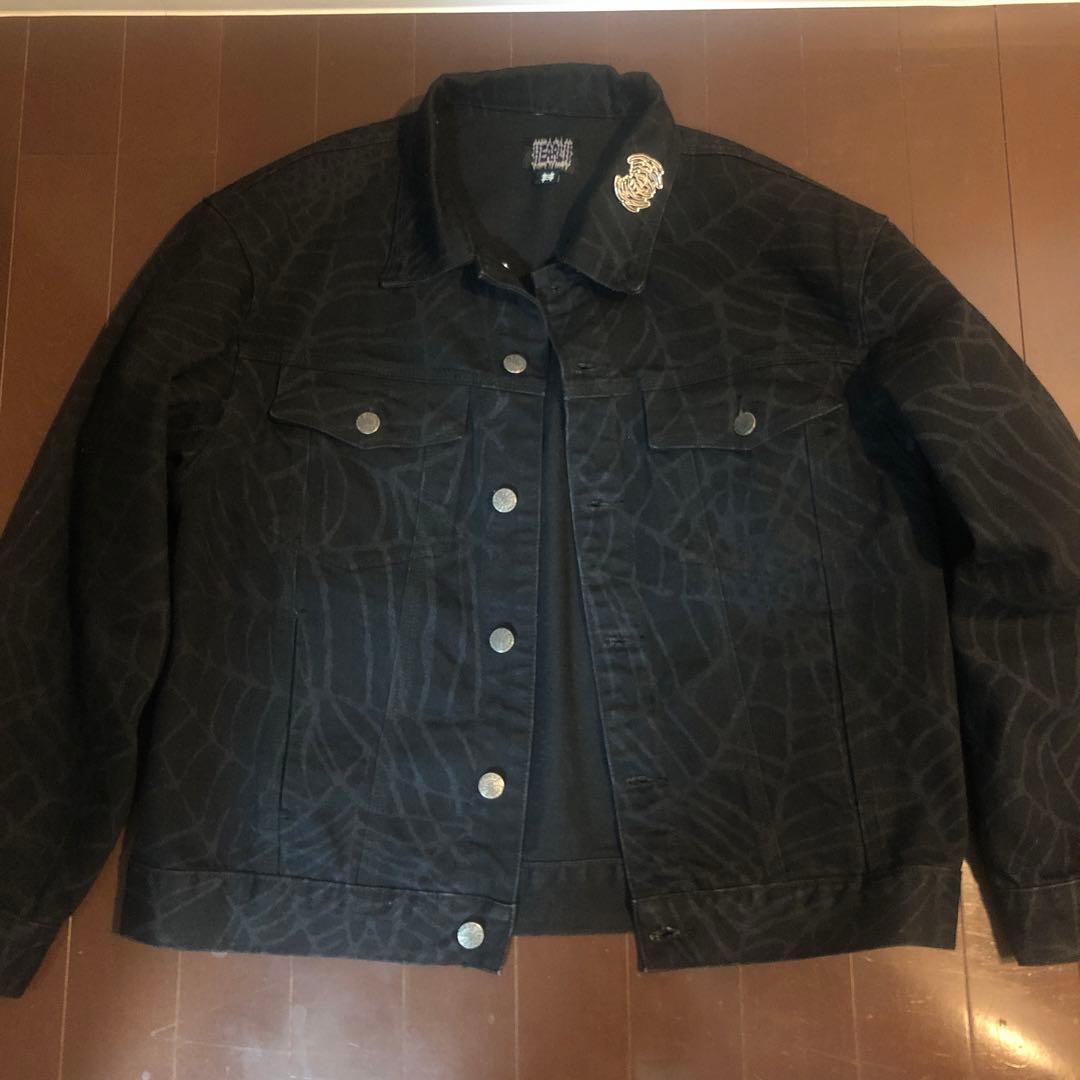 ec melodi earl skateboards デニム　缶バッチ　ピンズ いれいす ランダム缶バッジ 青組 - いれいすとあ【公式グッズショップ】